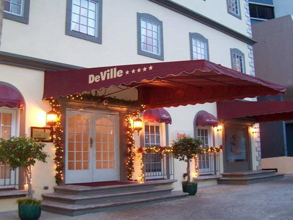 Deville Hotel Panama Stadt Exterior foto