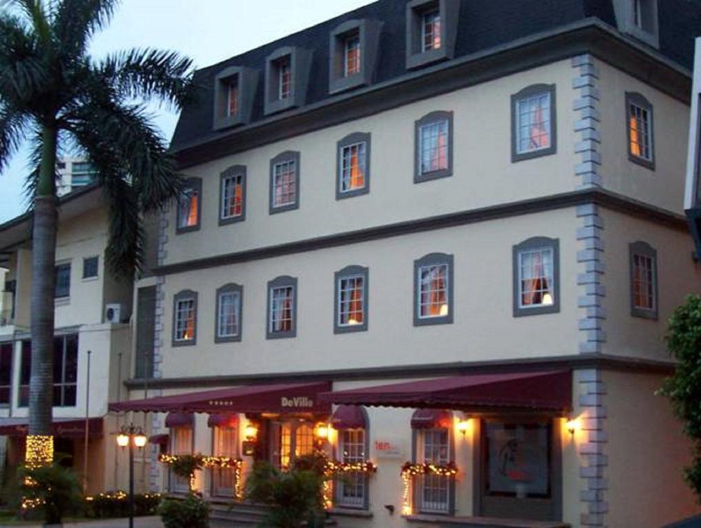 Deville Hotel Panama Stadt Exterior foto